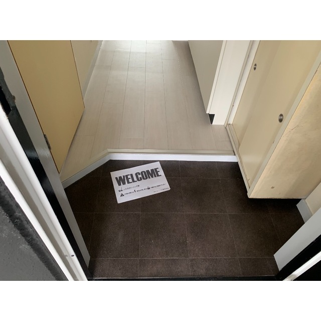 ヒルズ白楽Ⅰ307号室 玄関