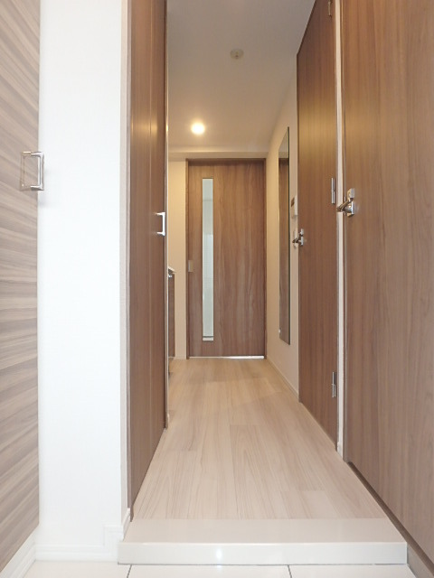 ガーラ・アヴェニュー調布3階 玄関