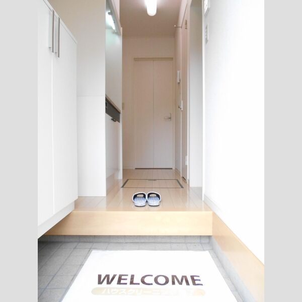 マーブルコート 玄関