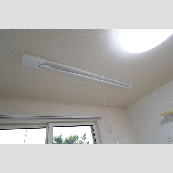 Holy　Lands302号室 室内物干し