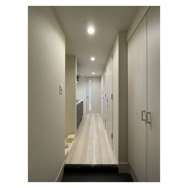 プレサンスブルーム浅草North0404号室 玄関