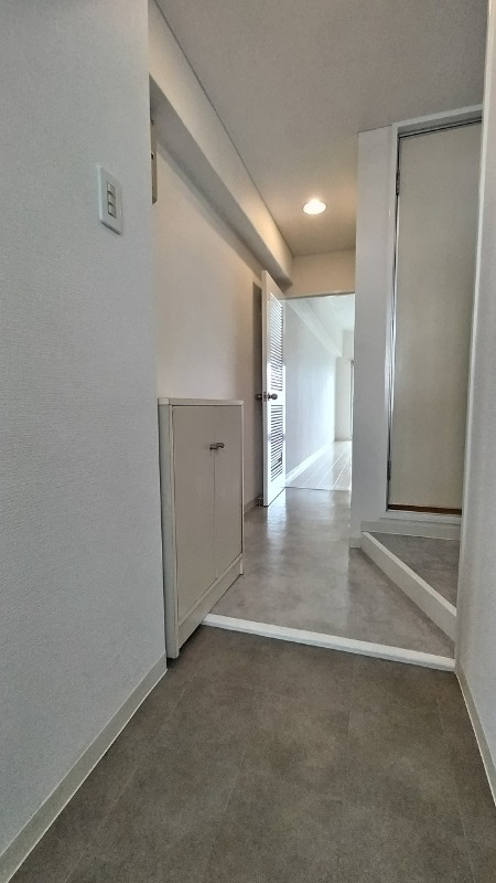 グランシャルム葛西(F-066)6階 玄関