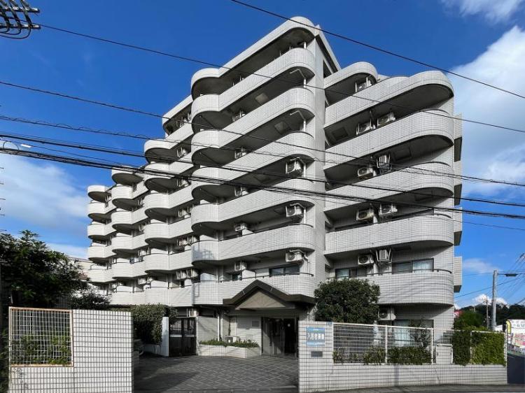 リズ生田6階 外観