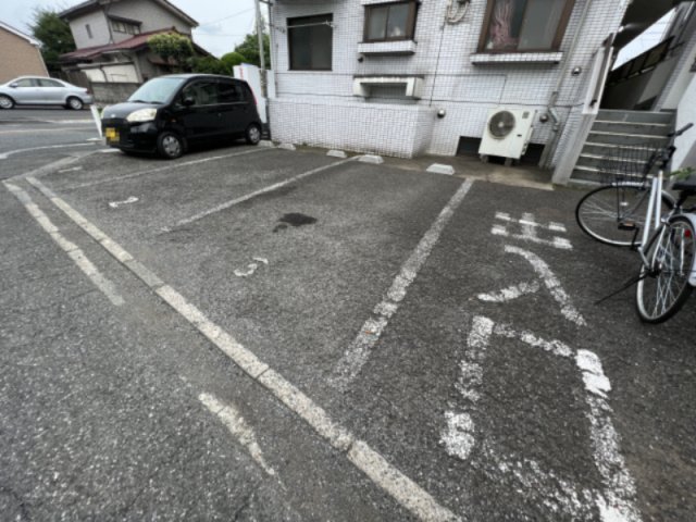 ＮＫビルB101号室 駐車場