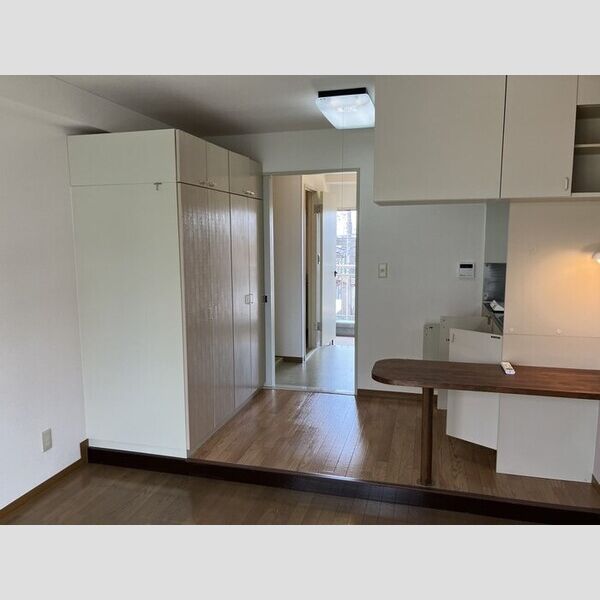 ハイムカメリア207号室 洋室