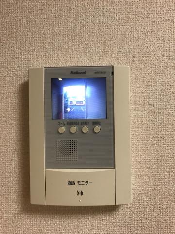 メイプルコート仲道102号室 カメラ付インターホン