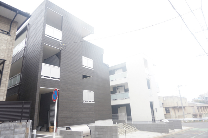 リブリ・アイリス幕張本郷 外観