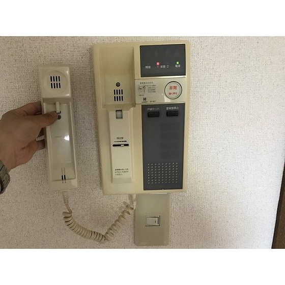 エステートロイヤル７号棟0201号室 インターホン
