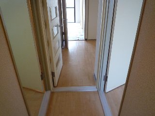 レジデンス２１00207号室 廊下