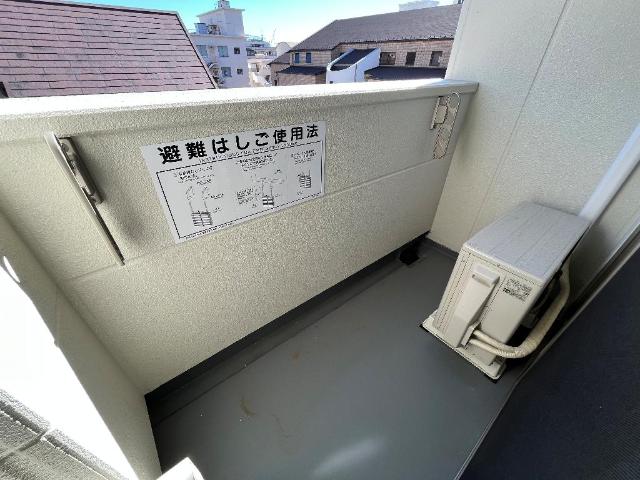 ＴＡＭＡＵＳＡＧＩ　-たまうさぎ-303号室 ベランダ