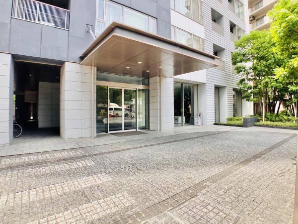 シティタワー上野池之端 エントランス