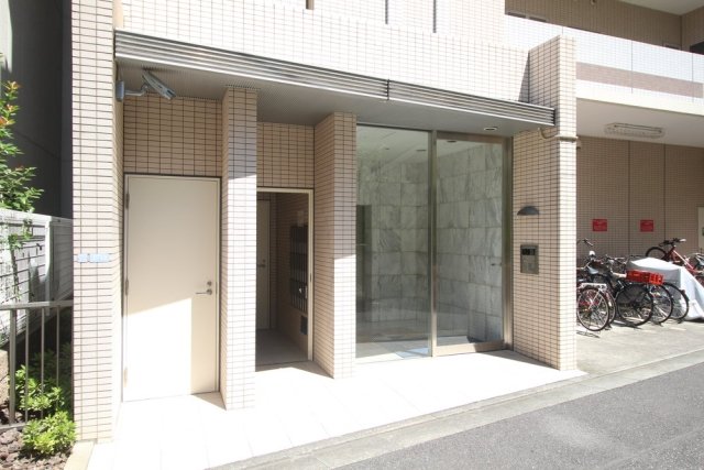 オルテハウス エントランス