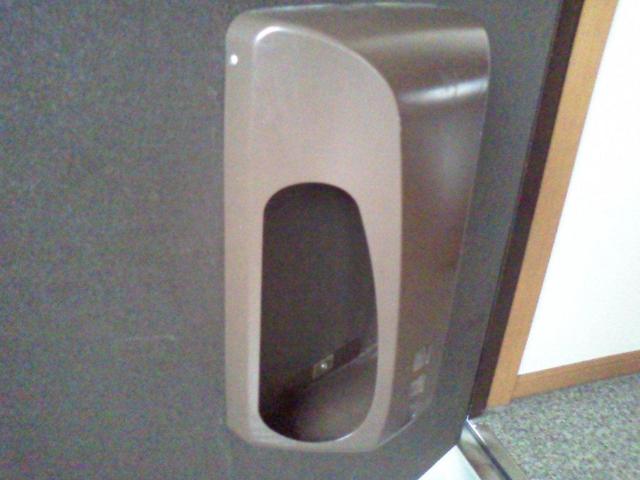 ペティハウス弐番館 玄関