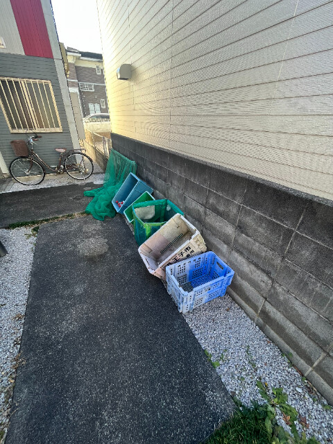グランジェ南大沢2階 ゴミ置き場
