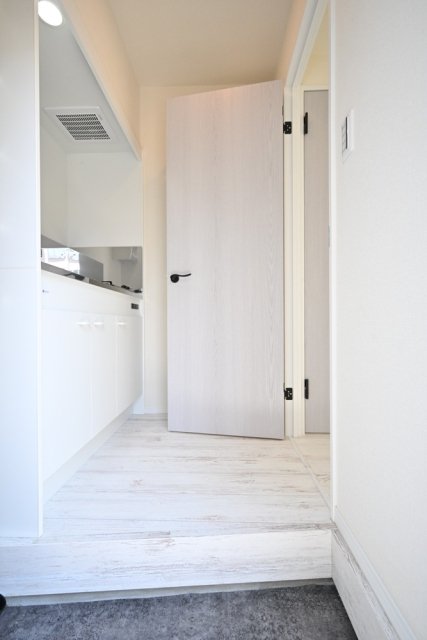 エオリア扇1階 玄関