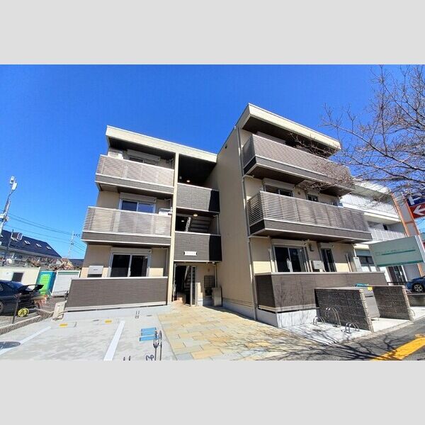 Avanza berl Ⅱの外観画像