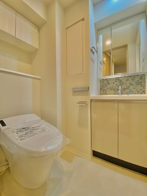 クレヴィアリグゼ中野新井薬師2階 同建物別部屋の参考画像