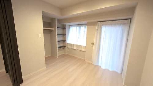 ライオンズシティ西新宿 洋室　※2024年1月撮影