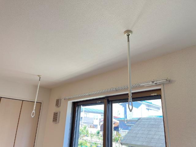 ル・トレーフル101号室 室内物干