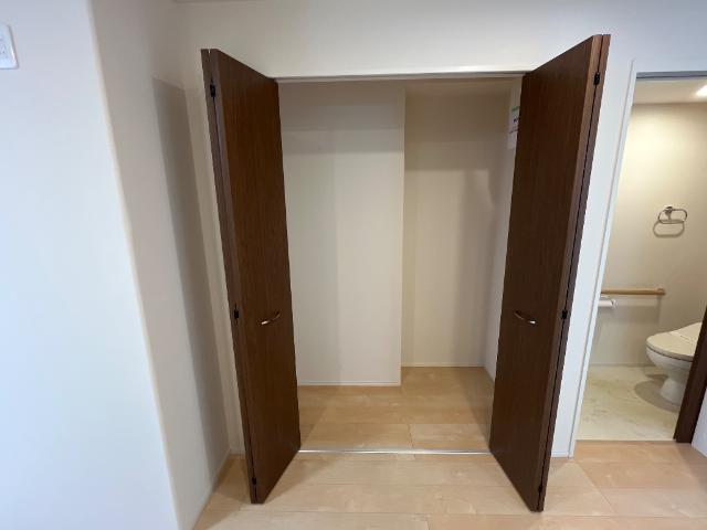 ルミナス　ケイポート103号室 収納