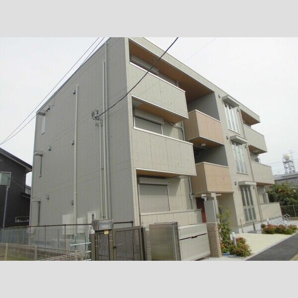 La　meilleure (ラ・メイユール)303号室 外観