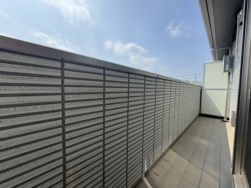 Ｂｅｌｌｅ　Ｌｅａｄ2階 バルコニー