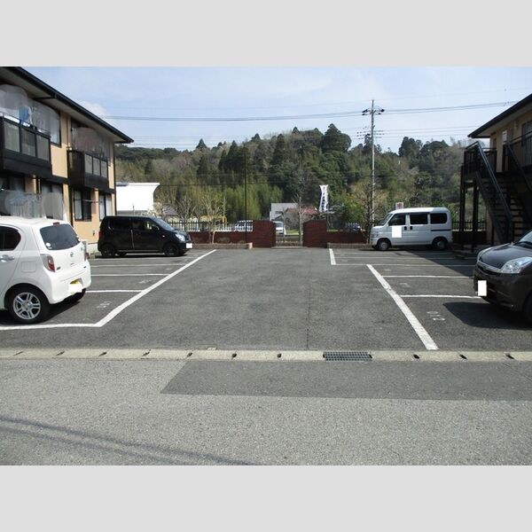 グリーンヒルズ　A棟 駐車場