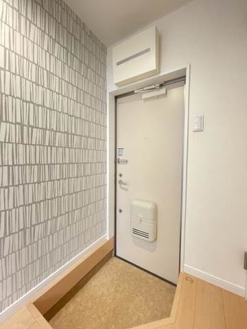 バーミープレイス新小岩1階 玄関