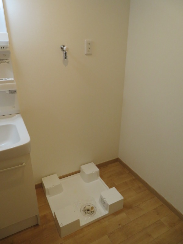 プレシャス新井宿1階 ※別部屋写真参照