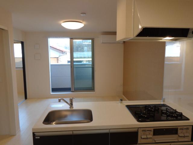 フィオーレⅡ202号室 キッチン