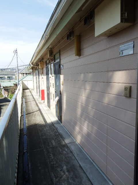 フローラマツノ2階 エントランス