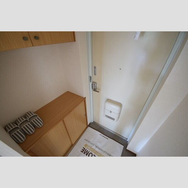 リヴィエール　Ⅰ 玄関