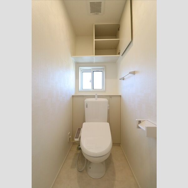 うおまこぷらす201号室 ★トレイ収納★