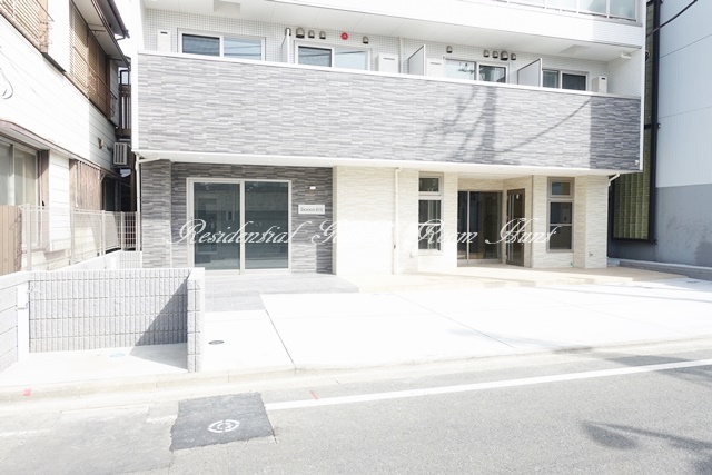 Ｂｉａｎｃａ　鶴見201号室 エントランス