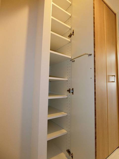 グランド・ガーラ大島 収納があります