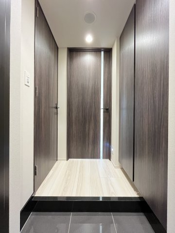 びゅうリエットグラン新宿戸山612号室 玄関