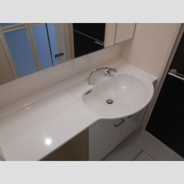 ヘリオス吉川美南　プルートーン 洗髪洗面化粧台