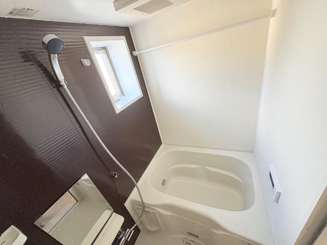 Ivy Field Ⅰ (アイヴィー フィールド ワン)202号室 バス