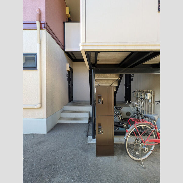 コートサクセス エントランス