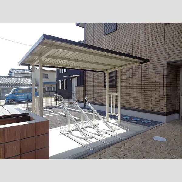 RISE(ライズ)101号室 駐輪場