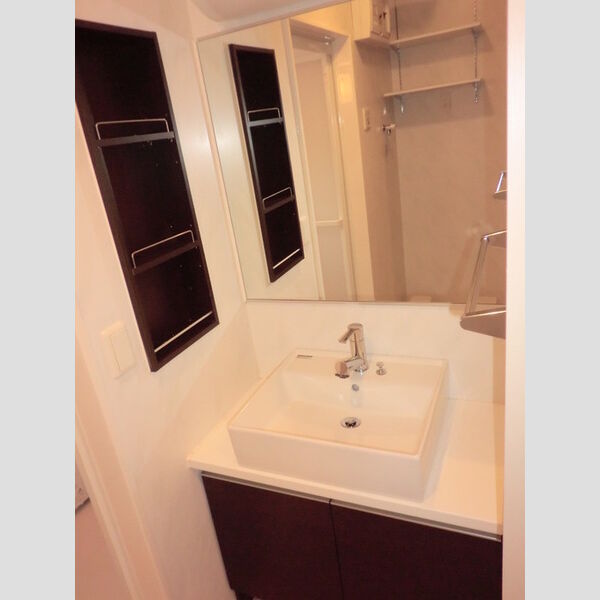 シャインハイツⅡⅢ　Ⅱ 洗髪洗面