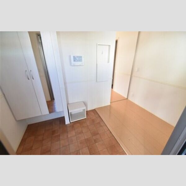 ザ・パーシモン　B 玄関