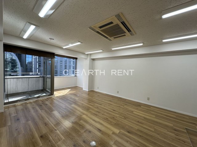 西新宿ＳＴビル6号室 独立や新規開業にもおすすめの広さです