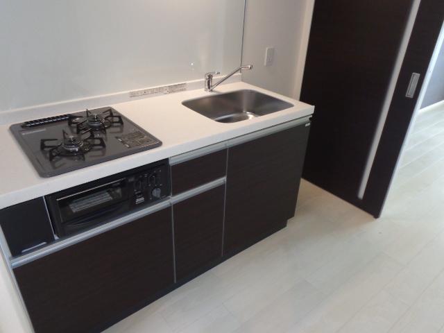 サン　アベニュー102号室 キッチン
