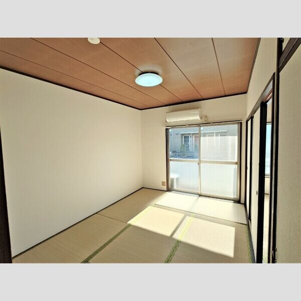 メゾン梨花102号室 和室6帖