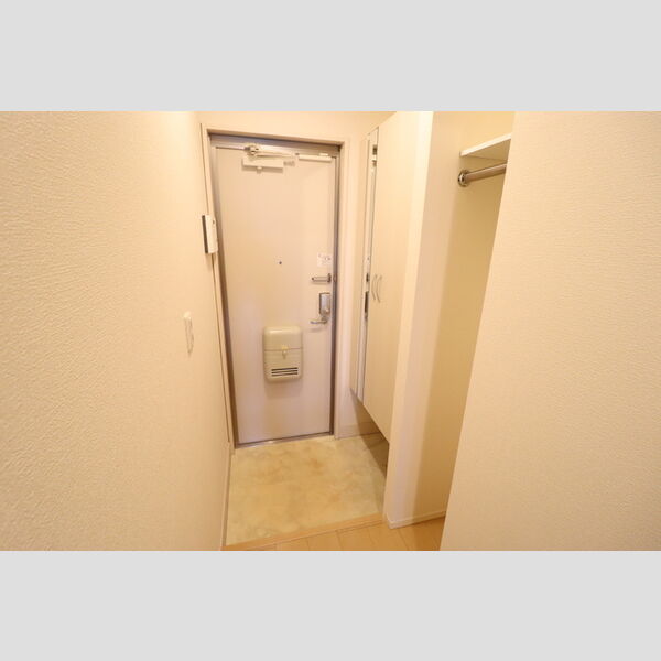 ステアヒルズⅡ 玄関