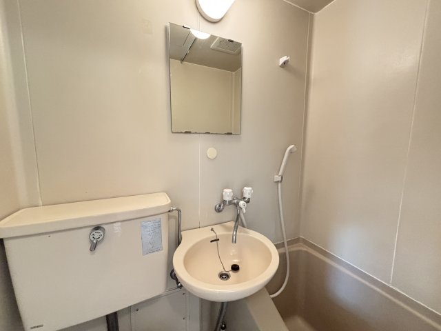 エリア練馬旭町0301号室 同建物別部屋の参考画像