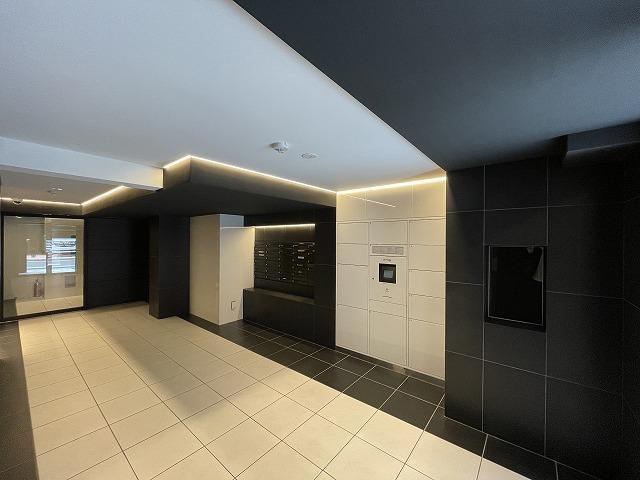 ALTERNA祐天寺2階 エントランス