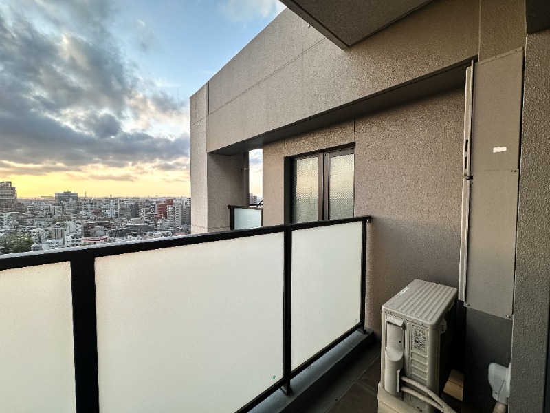 ステラメゾン三軒茶屋15階 バルコニー