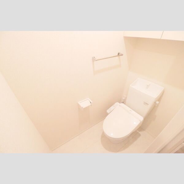 メイプルシャトー102号室 温水洗浄便座